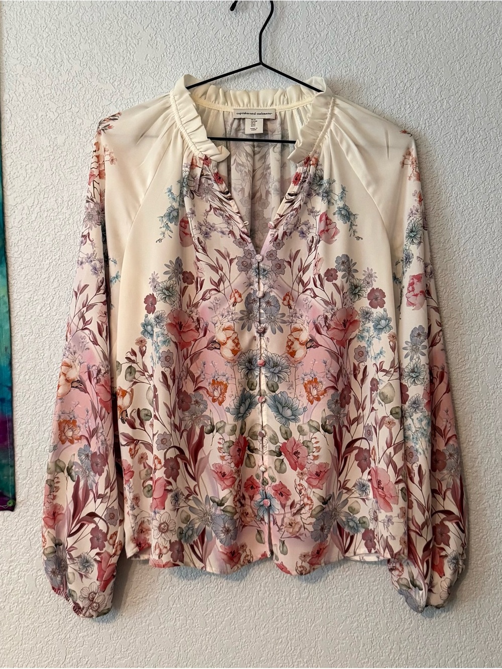 White Floral Long-Sleeve Blouse - Charming Pattern